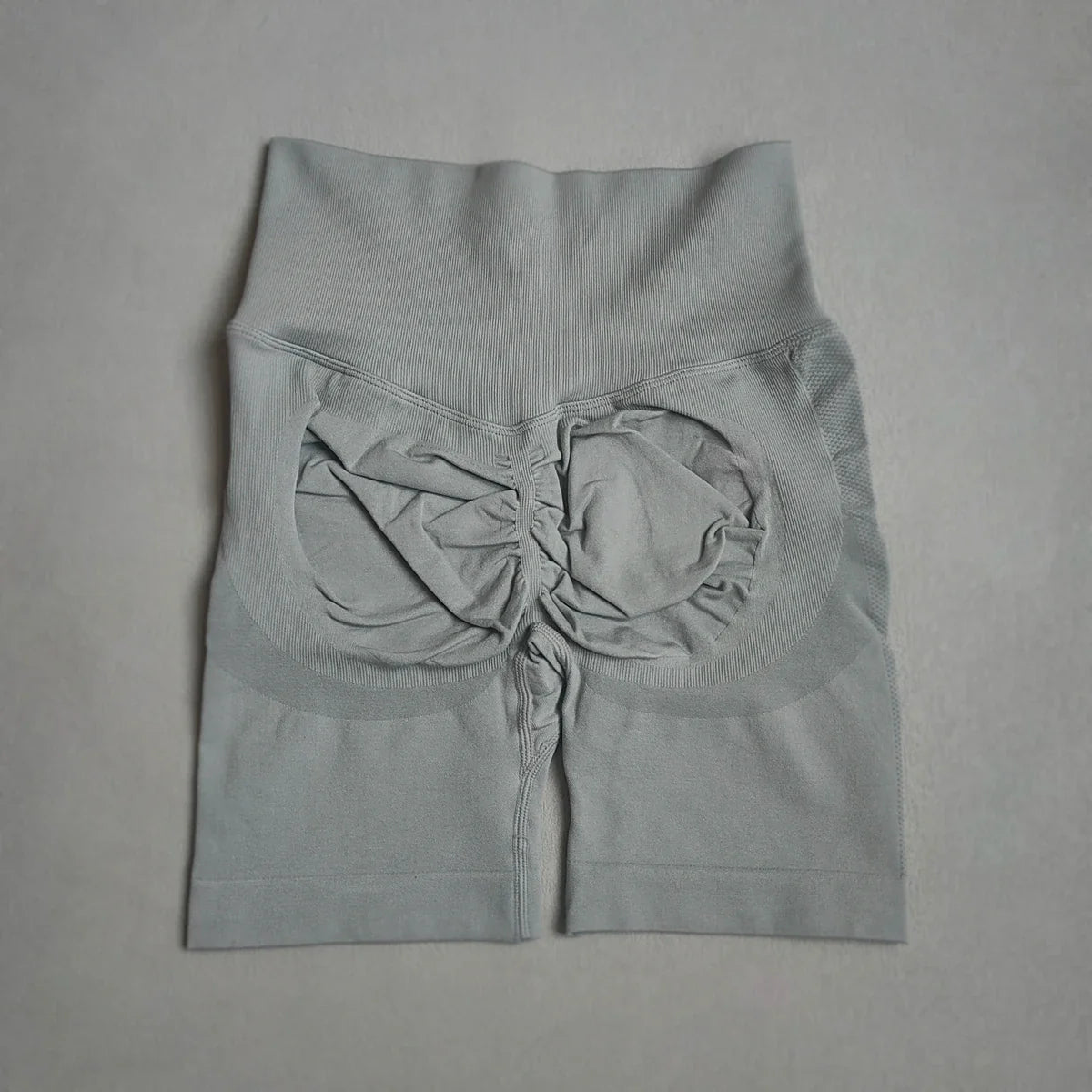 Yoga Shorts Women Sports Shorts Seamless Gym Workout Shorts High Waist Push Up Fitness Sports Shorts Cycling Shorts