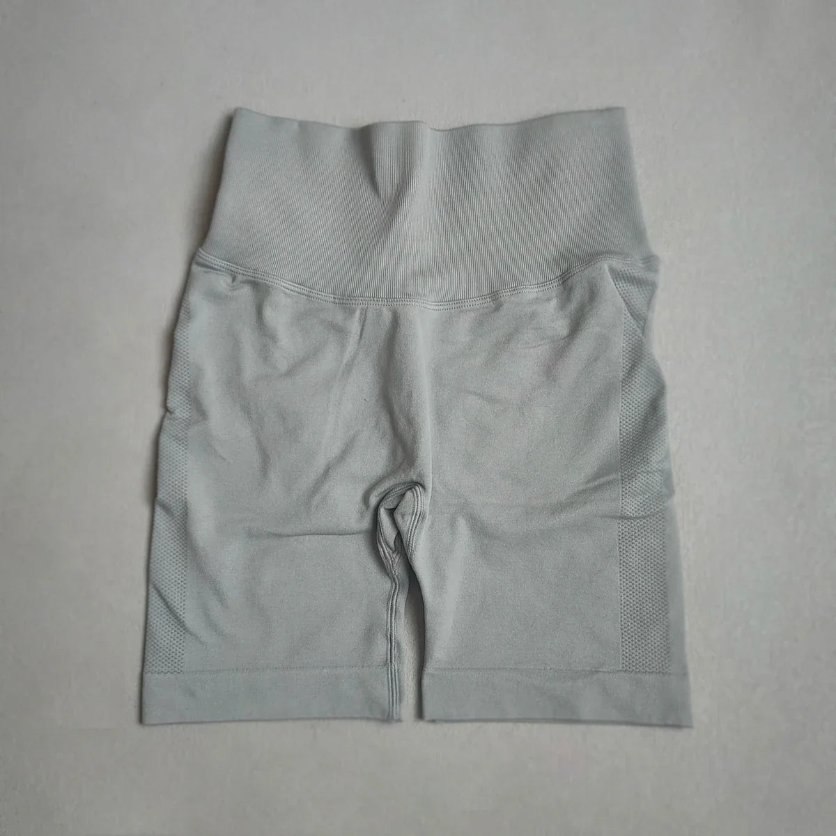 Yoga Shorts Women Sports Shorts Seamless Gym Workout Shorts High Waist Push Up Fitness Sports Shorts Cycling Shorts