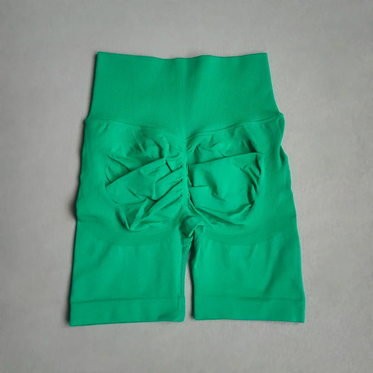 Yoga Shorts Women Sports Shorts Seamless Gym Workout Shorts High Waist Push Up Fitness Sports Shorts Cycling Shorts